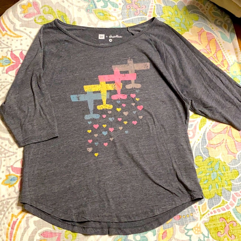 Graphic tshirt